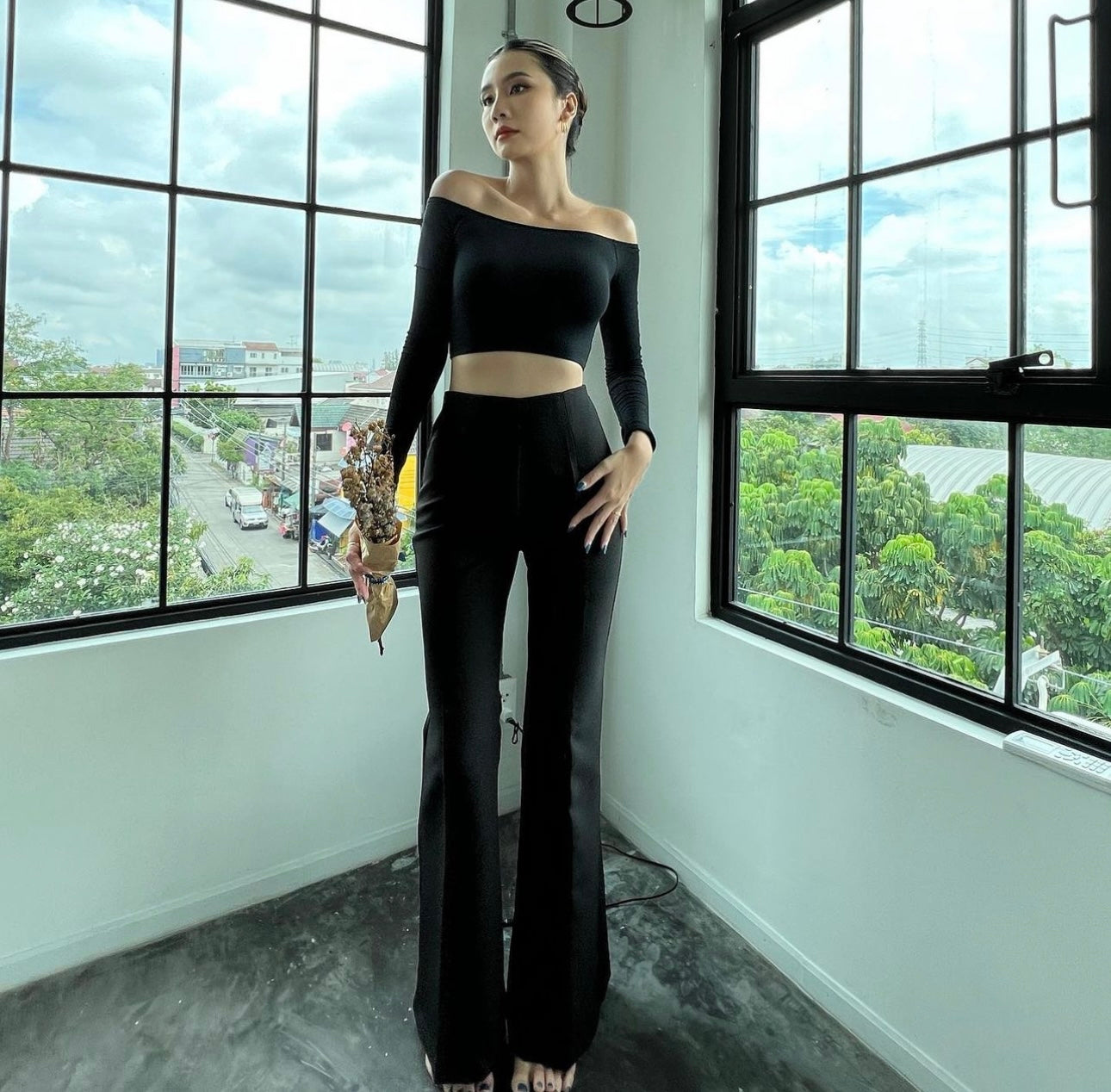 Neutral Stretch Pants