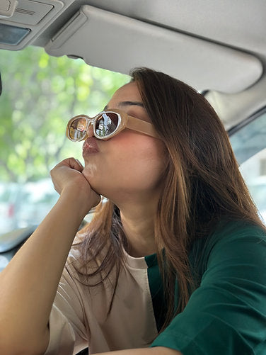 Casual Look Brown Tint Regtangle Shades