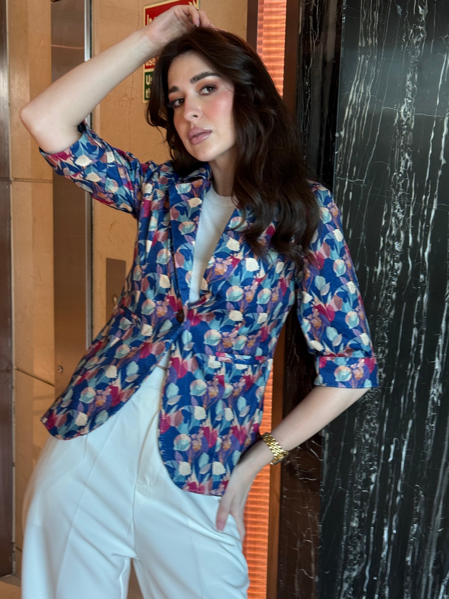 Multi-Color Velvet 3/4th Sleeve Blazer