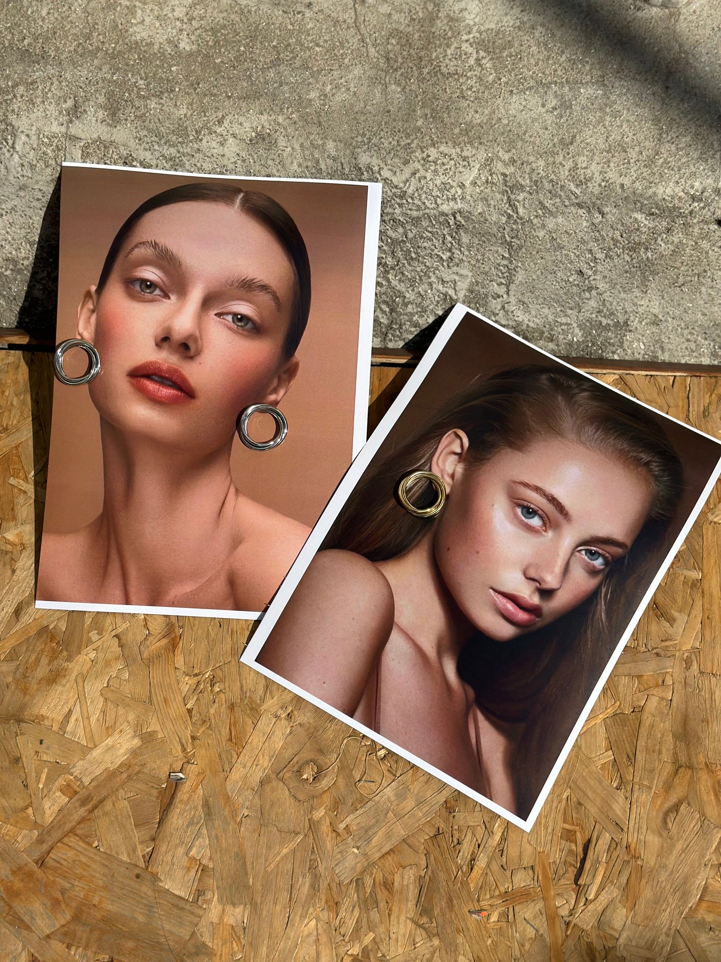 Circle Twisted Studs