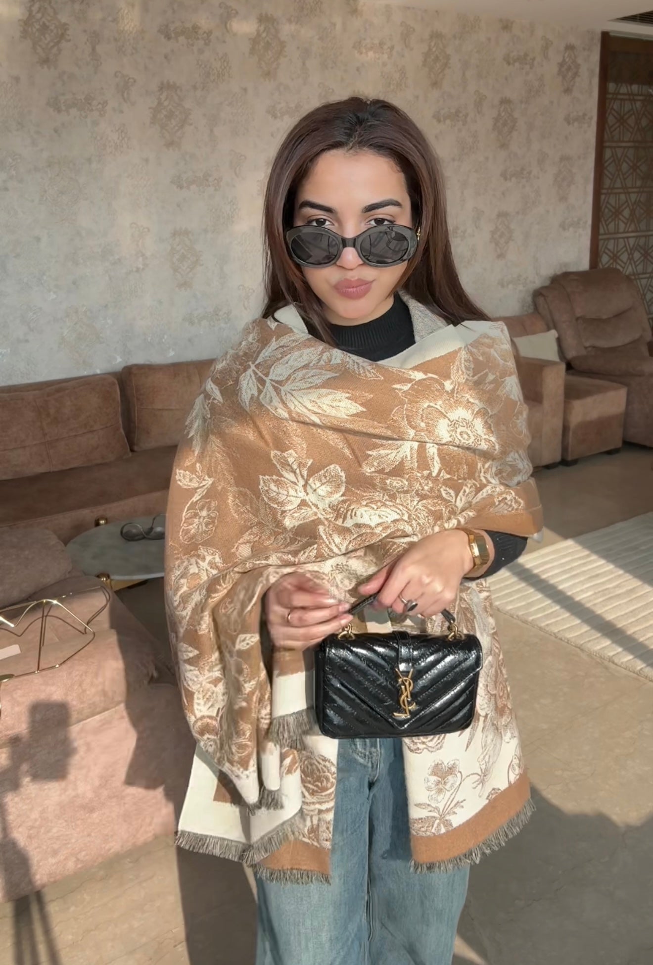 Shawl With Sleeveless Coat