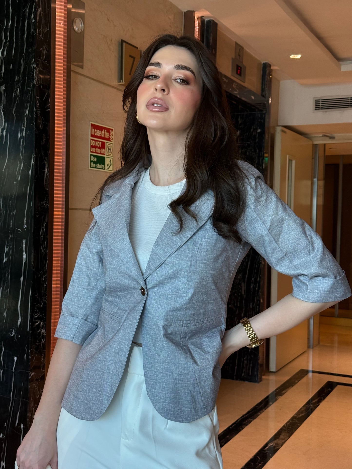 Light Grey 3/4th Sleeve Blazer