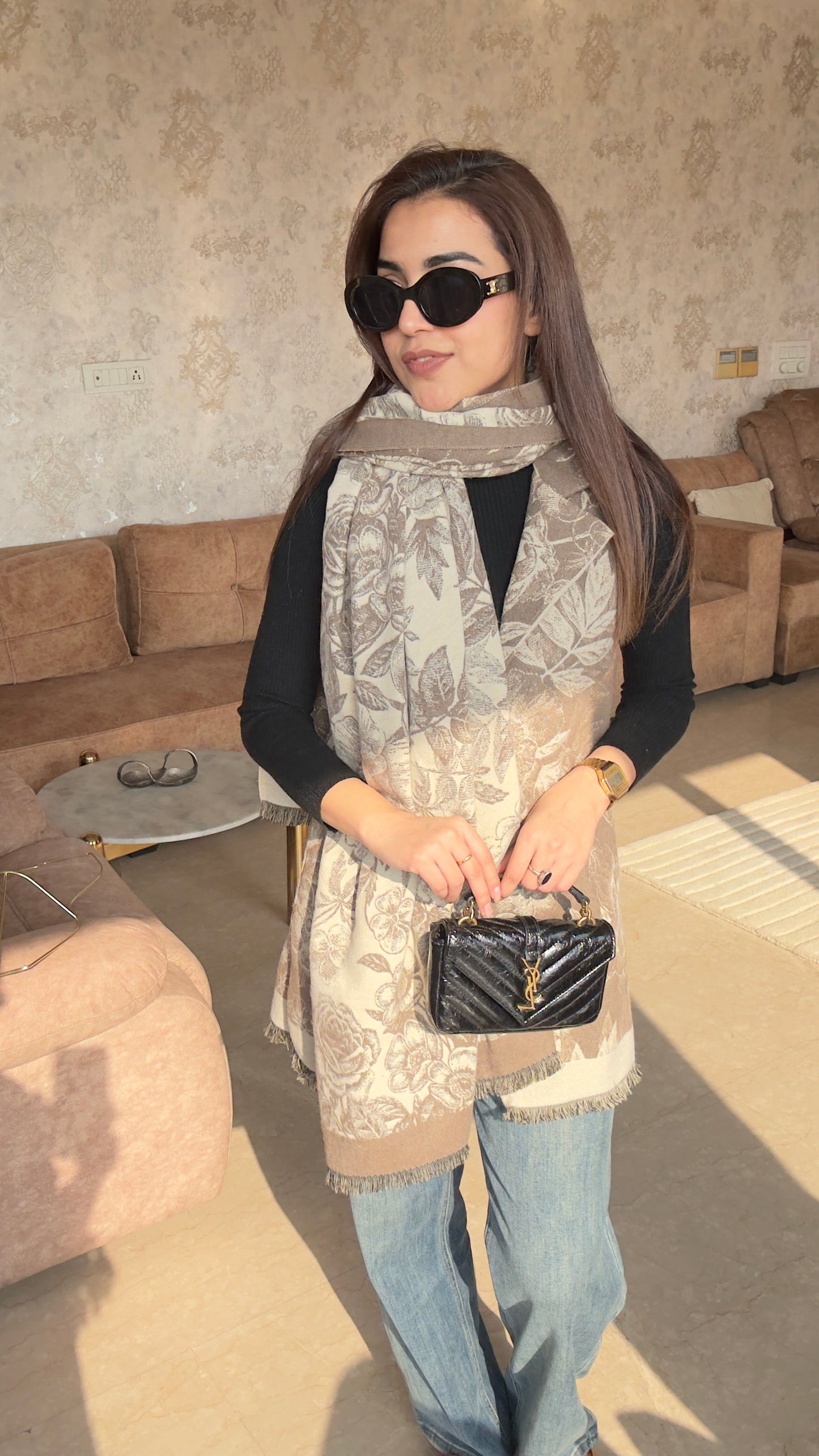 Shawl With Sleeveless Coat