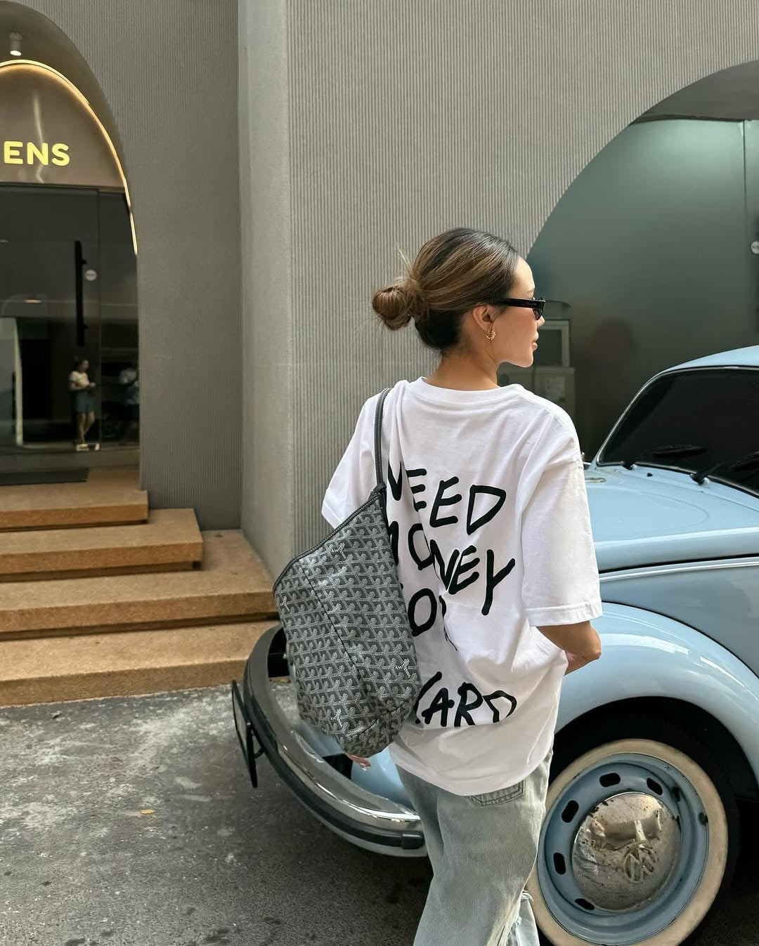 Greedy Oversized Tee