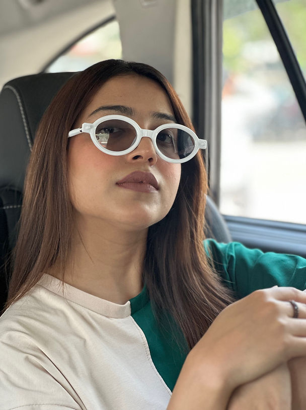 White Frame Round Sunglasses