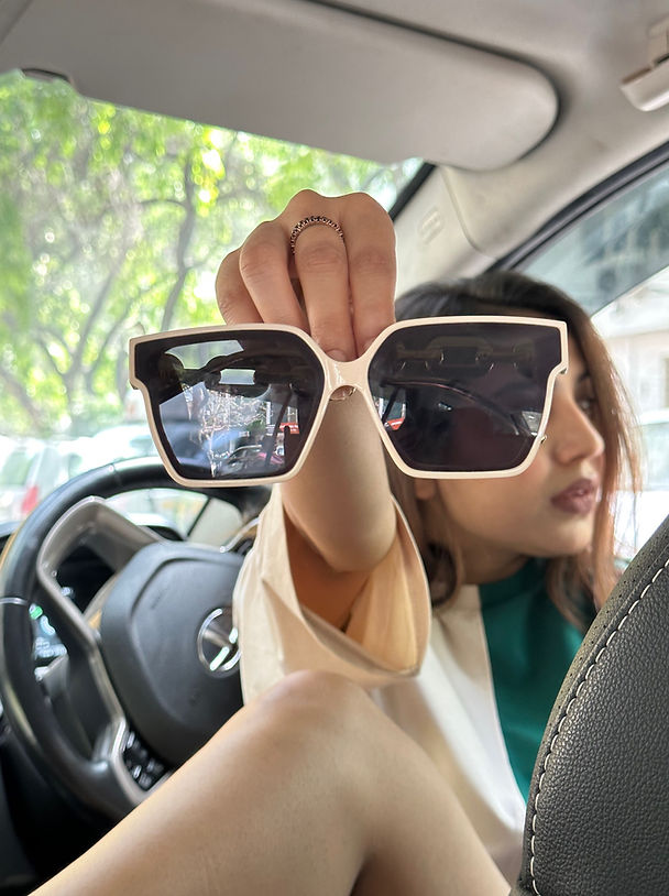 Golden Chain Oversized Glasses
