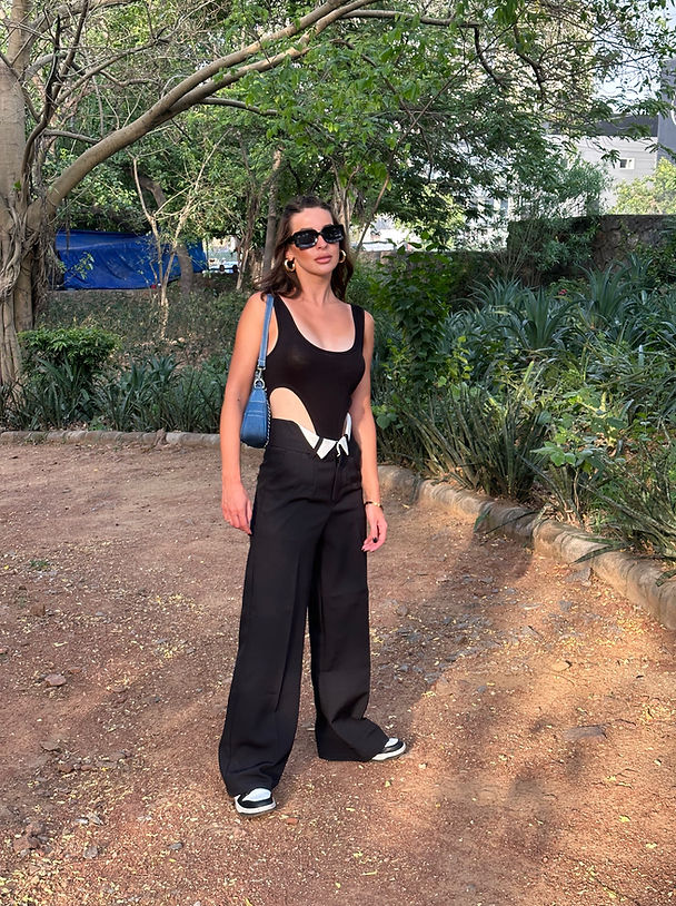 Black Folded Pants With Bodysuit