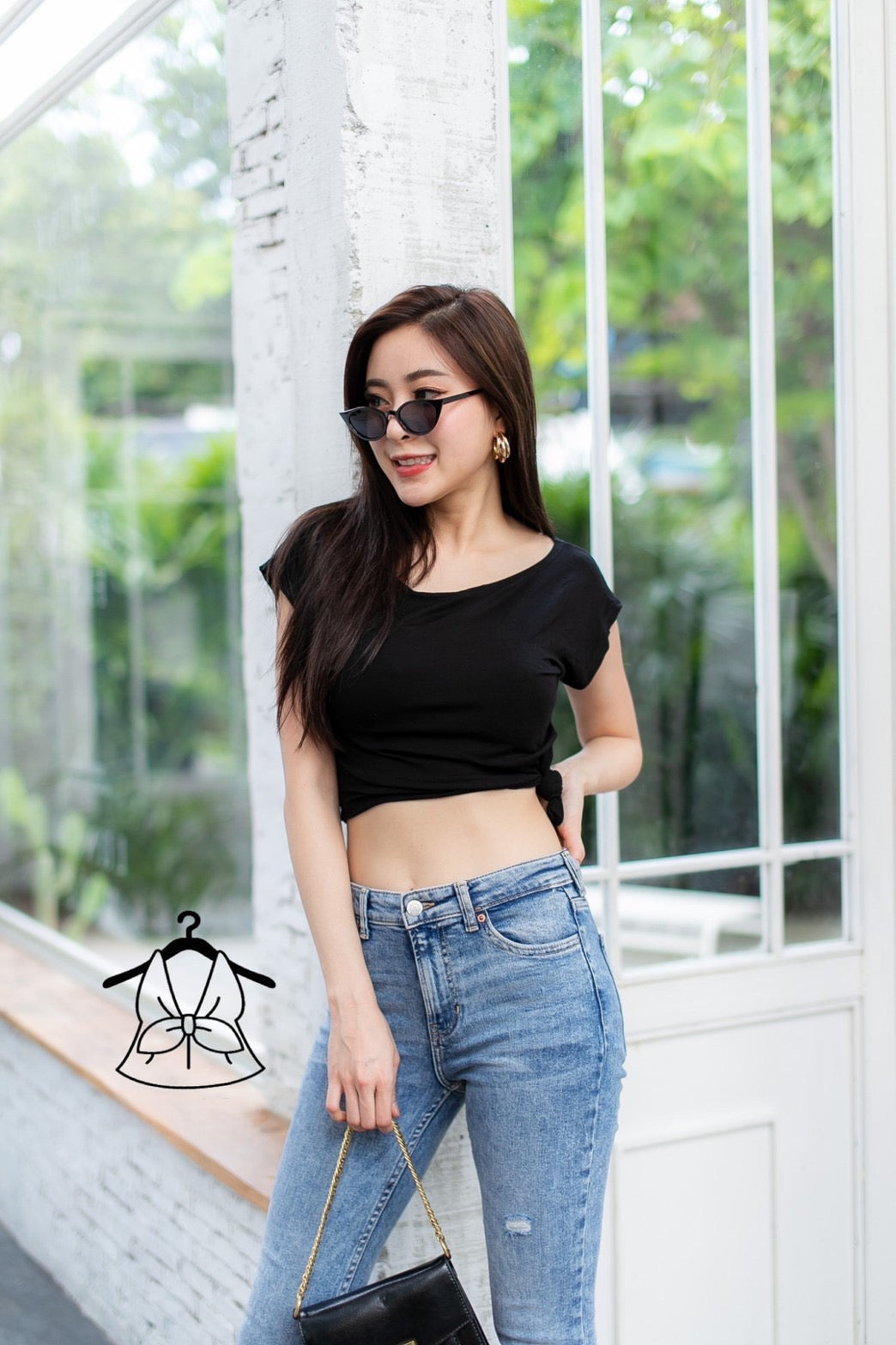 Basic Crop Knot Tee