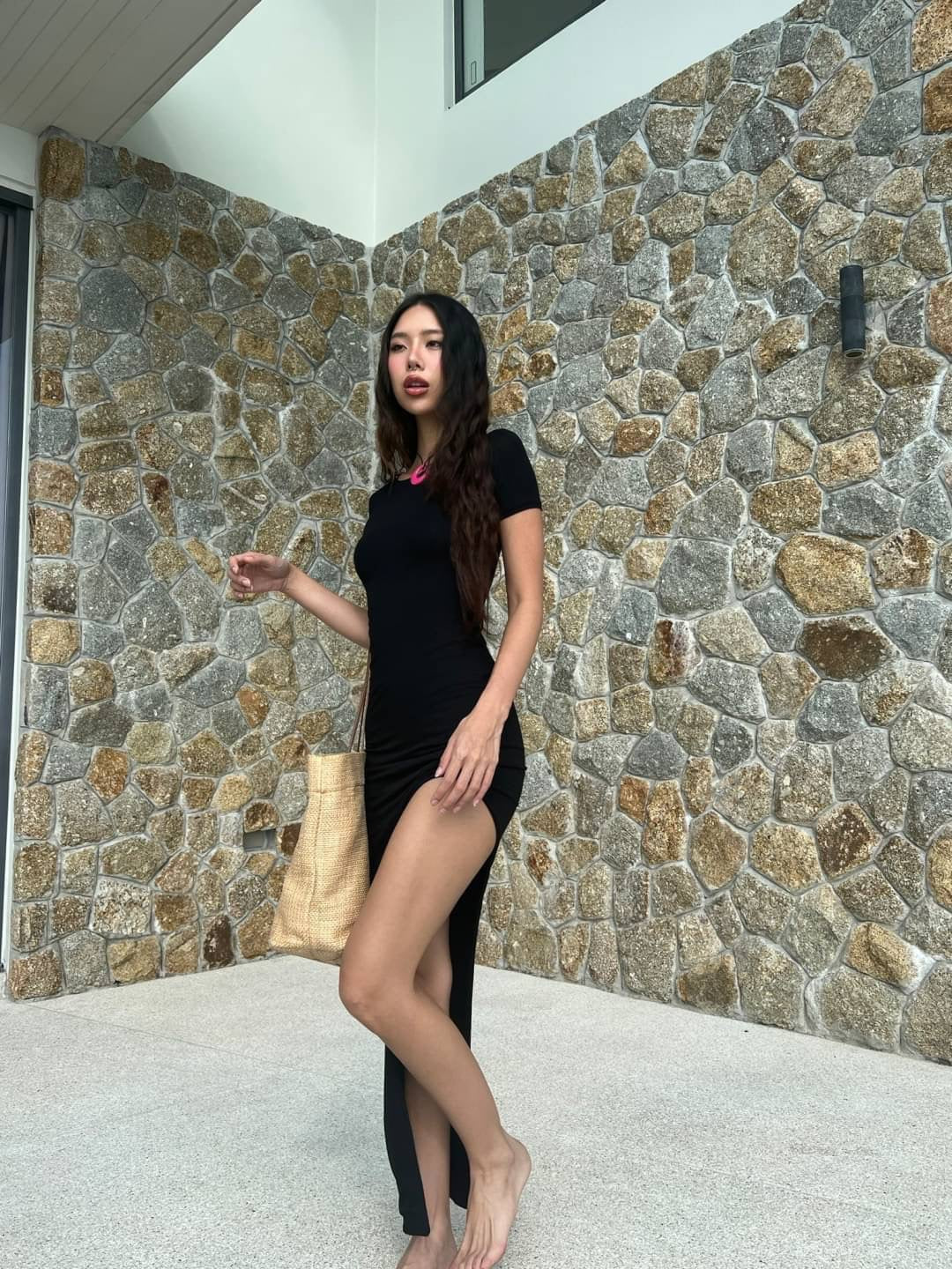Body Fit Round Neck Slit Dress
