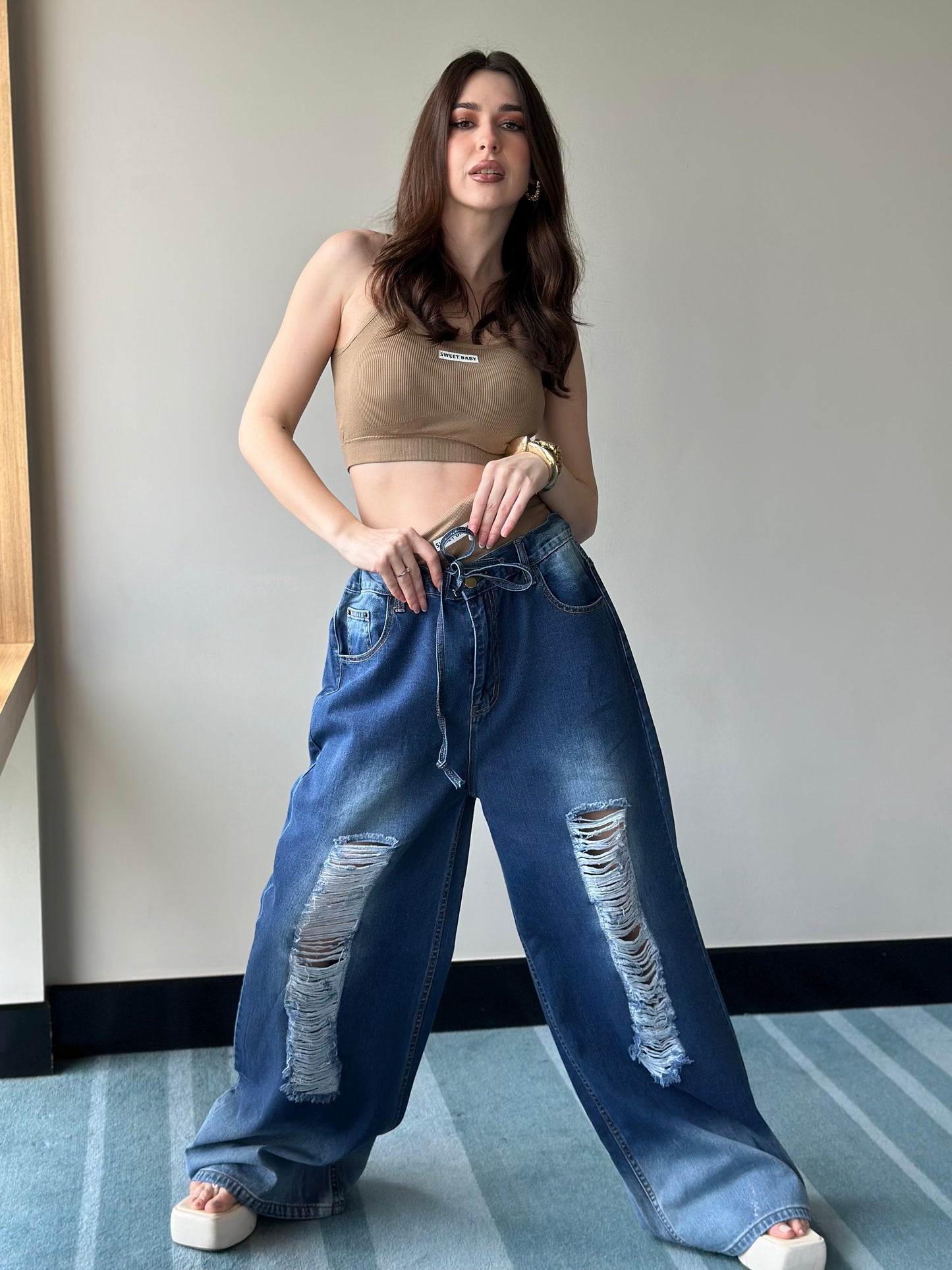 Bougie Distressed Big Denims