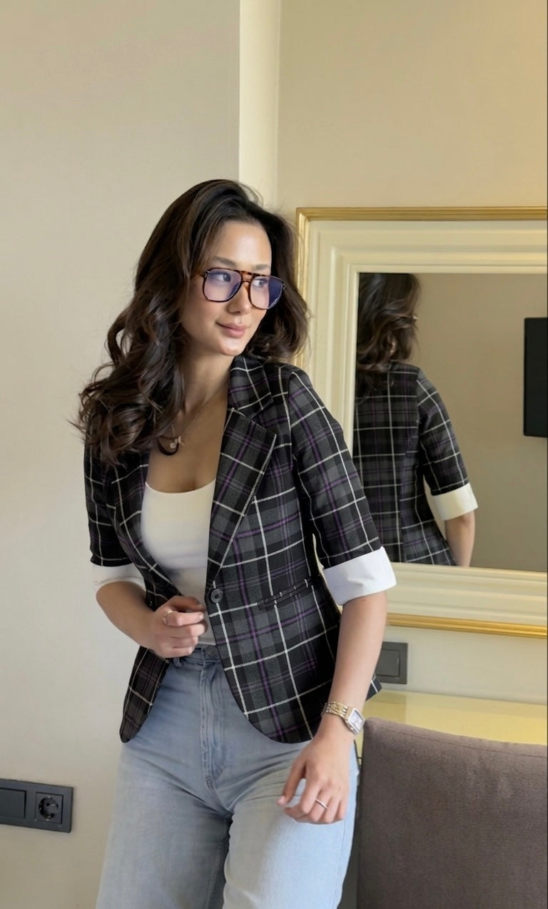 Plaid Blazer With Tank Vest