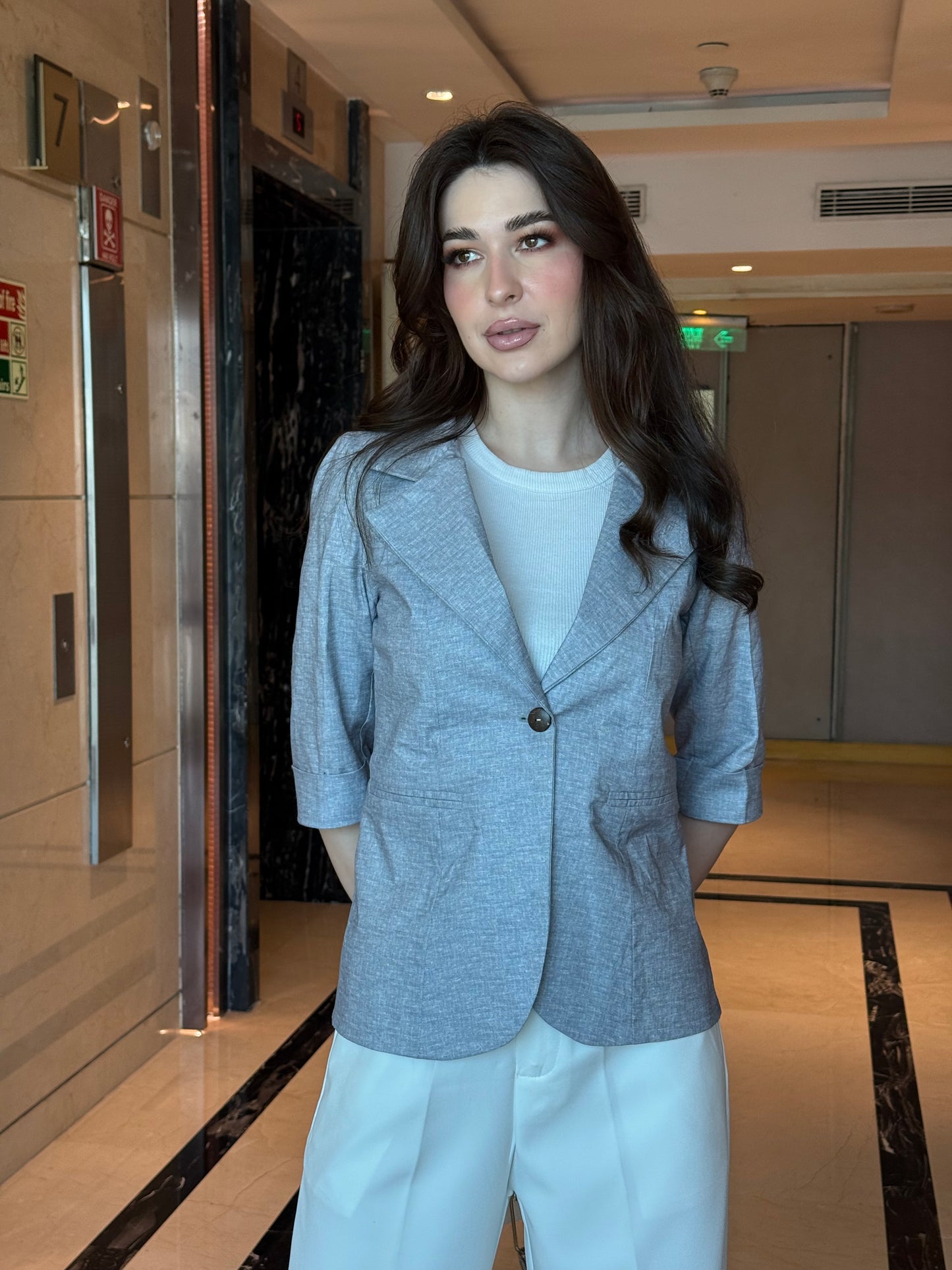 Light Grey 3/4th Sleeve Blazer