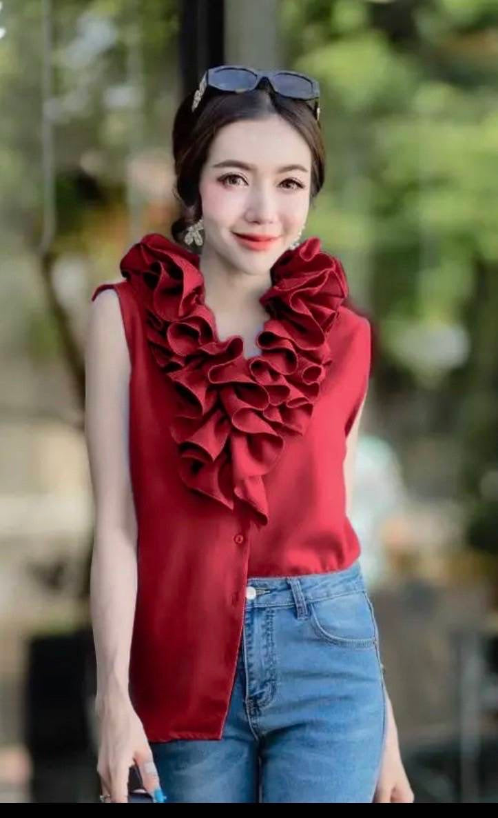 StyleAsh Flower Collar Sleeveless Shirt